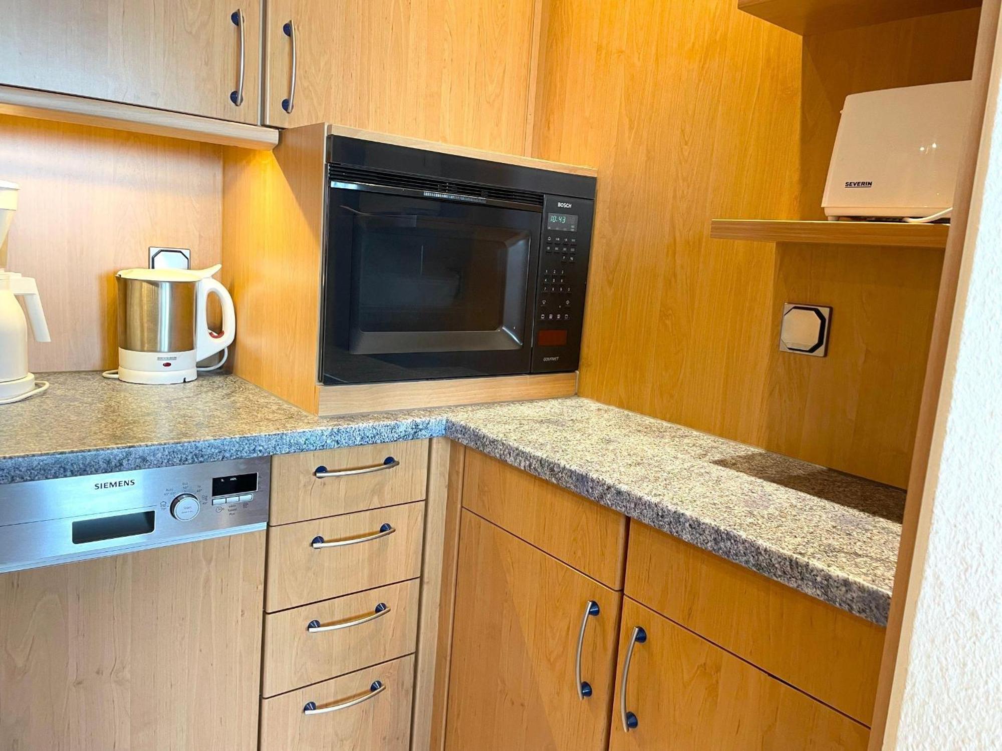 Strandhochhaus Whg. J12 Apartment *